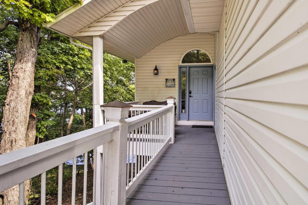 Townhouse With Shared Dock On Lake Of The Ozarks! Exterior photo